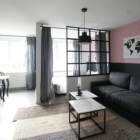 2Studios Zagreb Luaran gambar