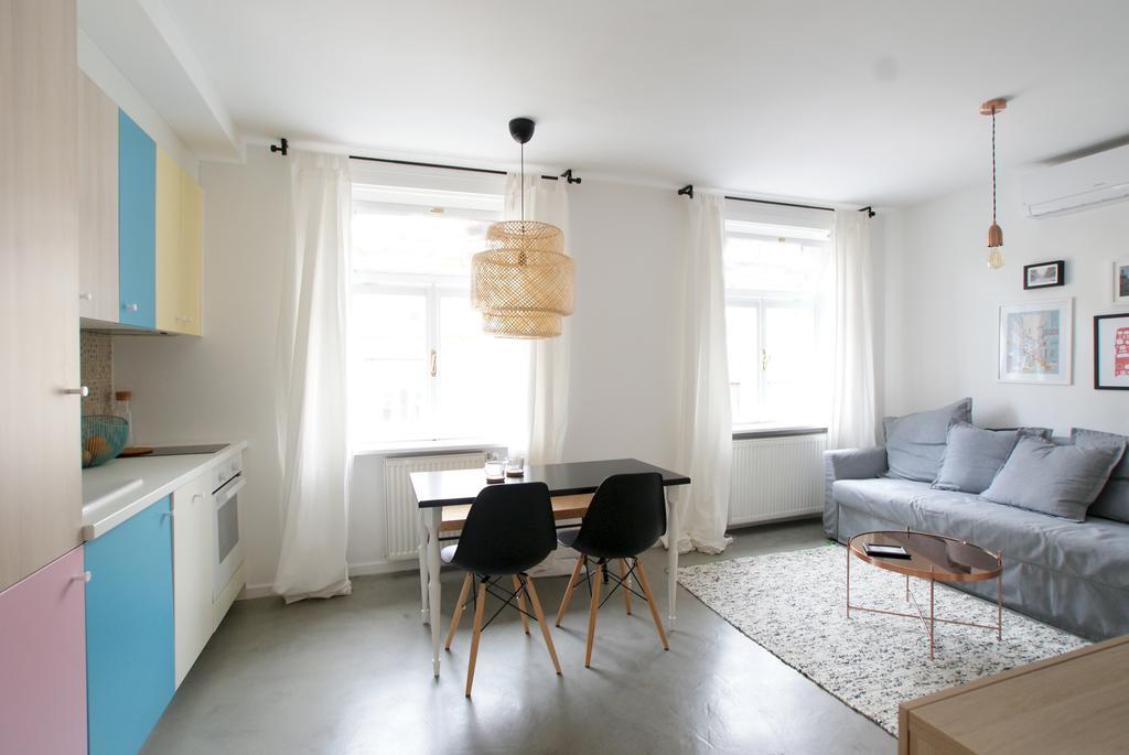2Studios Zagreb Luaran gambar