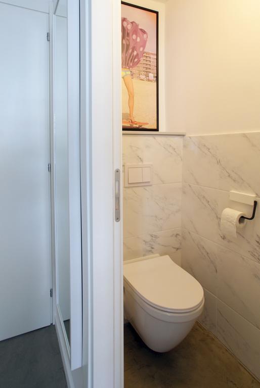 2Studios Zagreb Luaran gambar